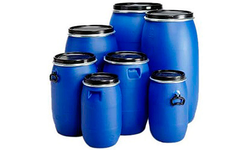 Beczki-plastikowe-30-220l-z-wiekiem-i-obręczą